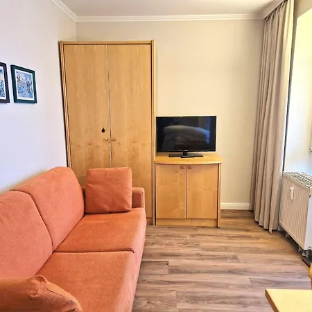Apartment Gemuetliches Im 2 Og In Mit Balkon Sellin (Rugen)