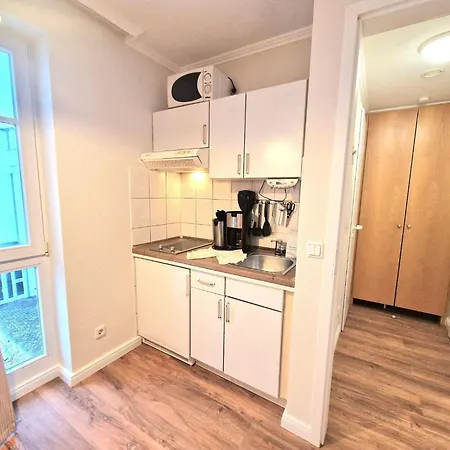 Gemuetliches Im 2 Og In Mit Balkon Sellin (Rugen)