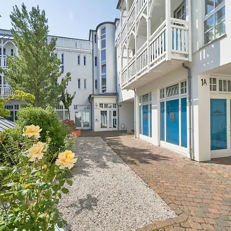 Gemuetliches Im 2 Og In Mit Balkon Apartment Sellin (Rugen)